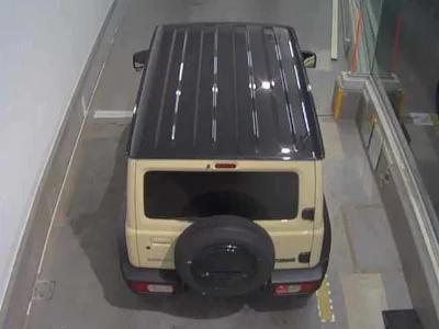 SUZUKI JIMNY NOMADE