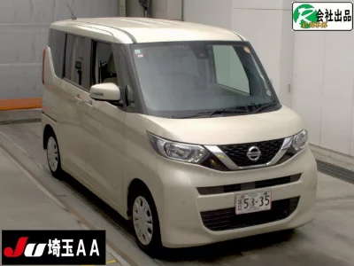 NISSAN ROOX