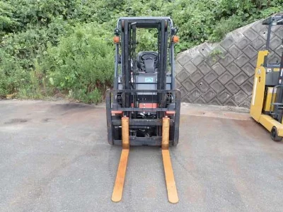 TOYOTA  FORKLIFT 