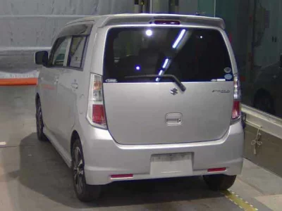 SUZUKI WAGON R STINGRAY