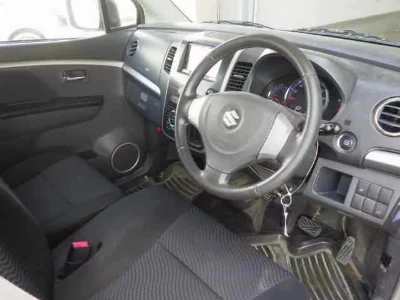 SUZUKI WAGON R STINGRAY