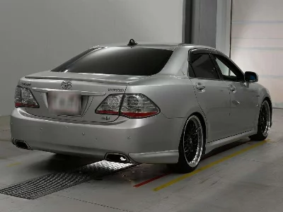TOYOTA CROWN HYBRID