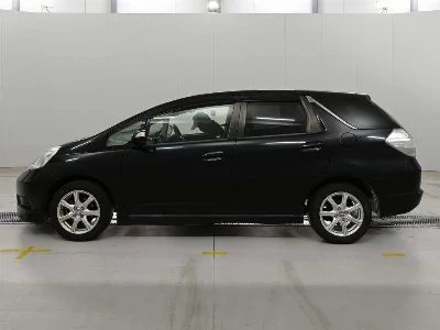 HONDA FIT SHUTTLE HYBRID