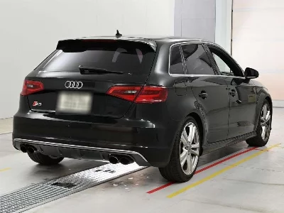 AUDI S3