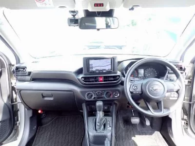 DAIHATSU ROCKY