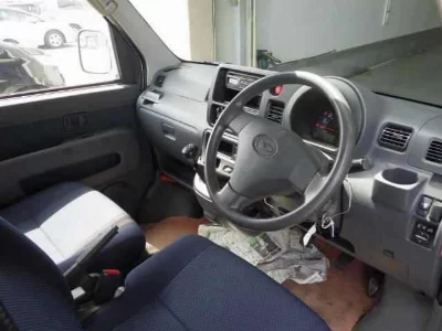DAIHATSU HIJET VAN