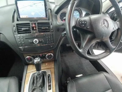 MERCEDES BENZ C CLASS