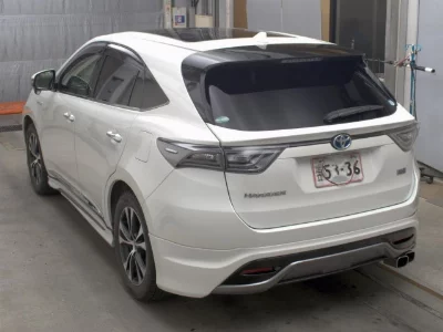TOYOTA HARRIER