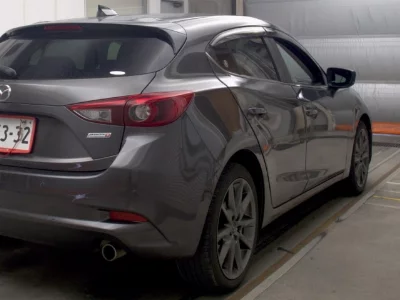 MAZDA AXELA SPORT