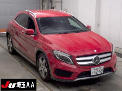 MERCEDES BENZ GLA