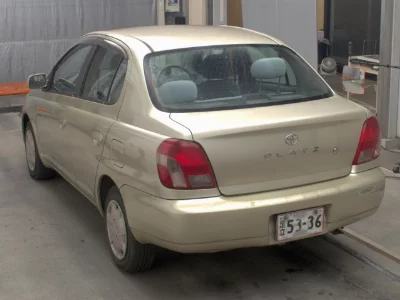 TOYOTA PLATZ