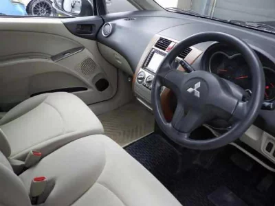 MITSUBISHI COLT PLUS