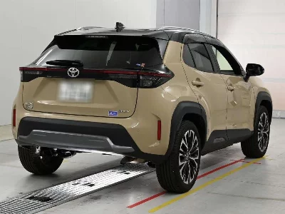 TOYOTA YARIS CROSS