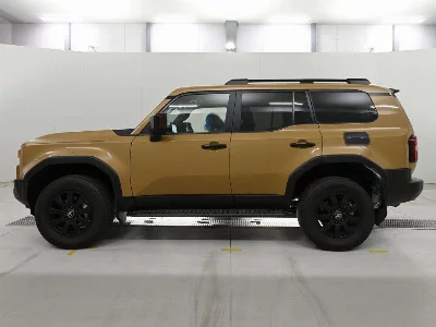 TOYOTA LAND CRUISER 250