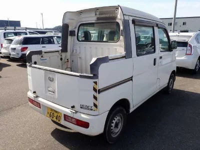 DAIHATSU HIJET CARGO