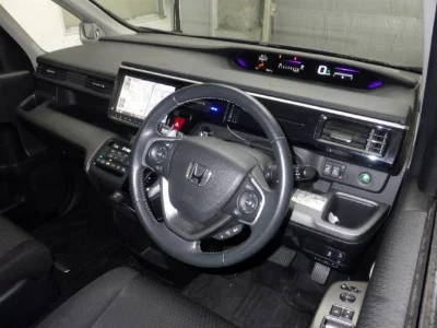 Honda STEPWGN SPADA