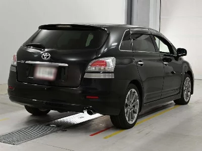 TOYOTA MARK X ZIO