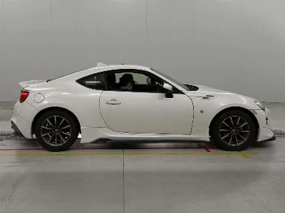 TOYOTA 86