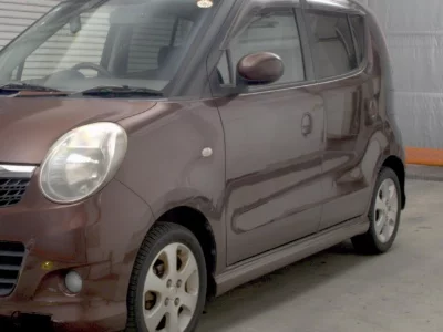 SUZUKI MRWAGON