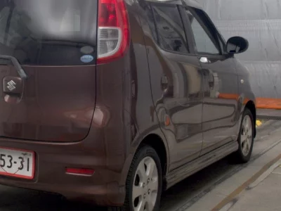SUZUKI MRWAGON