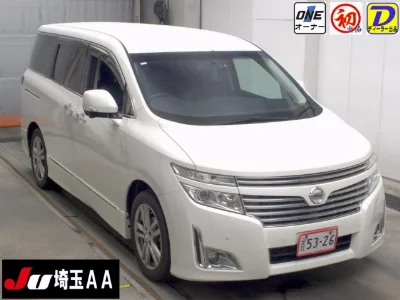 NISSAN ELGRAND
