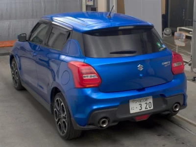 SUZUKI SWIFT
