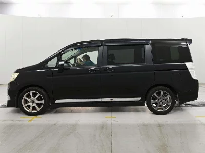 Honda STEPWGN SPADA