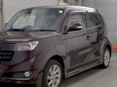 TOYOTA BB