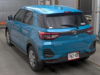 TOYOTA RAIZE