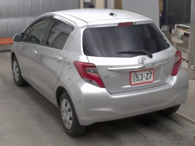 TOYOTA VITZ