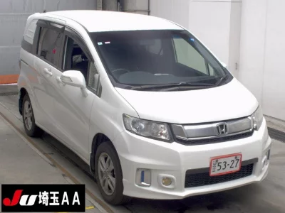 HONDA FREED SPIKE
