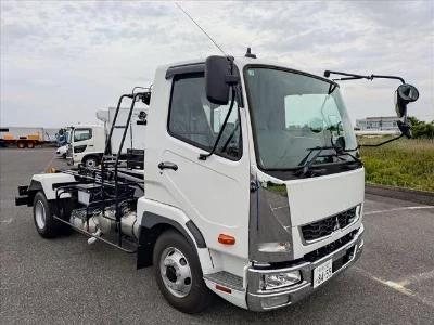 MITSUBISHI FUSO FIGHTER