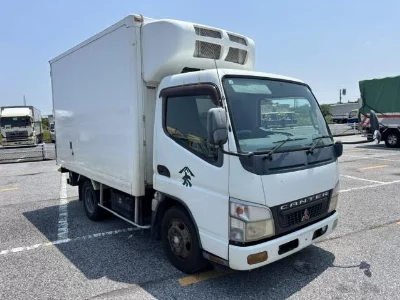 Mitsubishi Fuso Canter