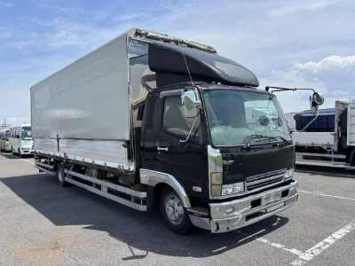 MITSUBISHI FUSO FIGHTER