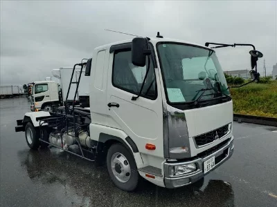 MITSUBISHI FUSO FIGHTER