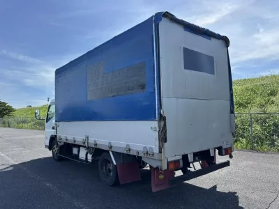 MITSUBISHI CANTER