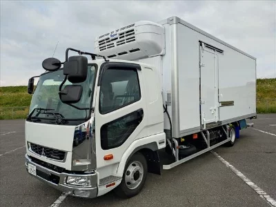 MITSUBISHI FUSO FIGHTER