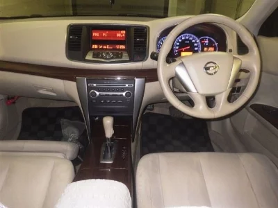 Nissan TEANA