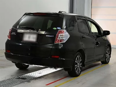 HONDA FIT SHUTTLE HYBRID