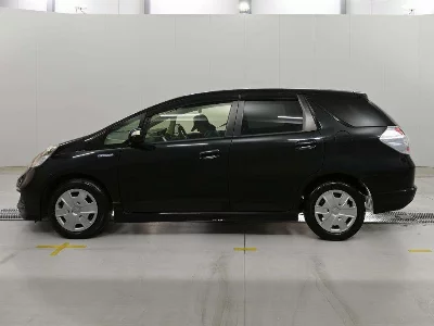 HONDA FIT SHUTTLE HYBRID