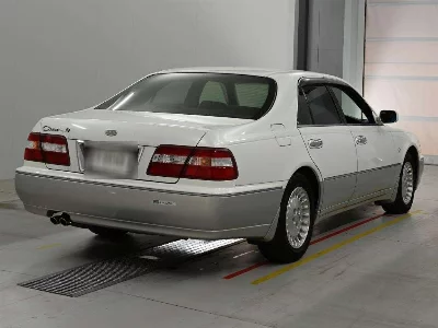 Nissan CIMA