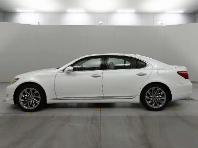 Lexus LS460L