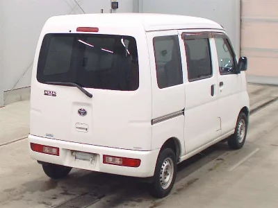Toyota Pixis Van