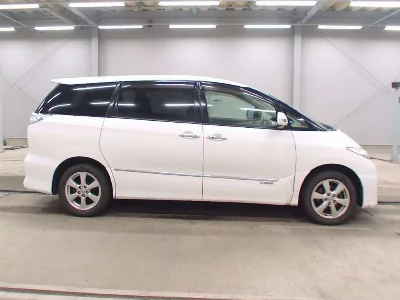 Toyota Estima Hybrid