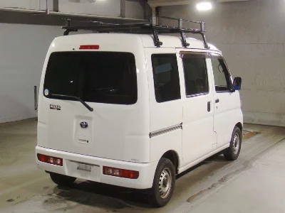 Toyota Pixis Van