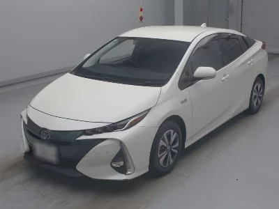 Toyota Prius PHV