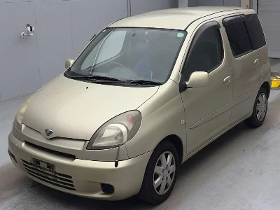 Toyota FUN CARGO