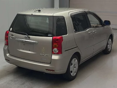 Toyota Raum