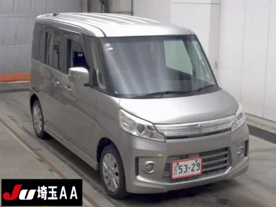 Suzuki Spacia