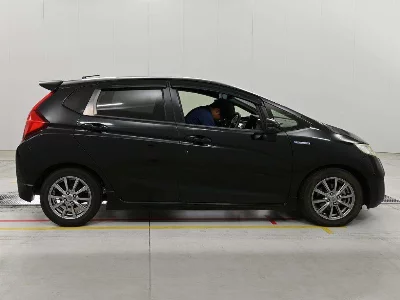 Honda FIT HYBRID